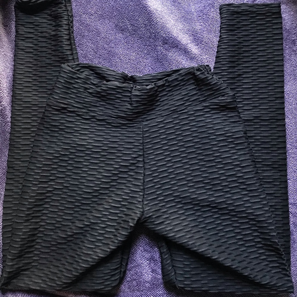 Scrunched Butt Leggings